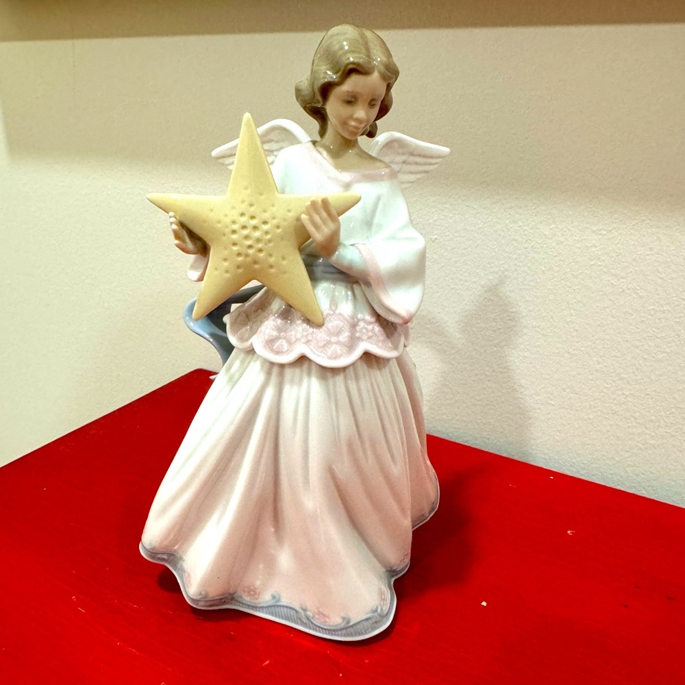 Lladro Angels of the Stars